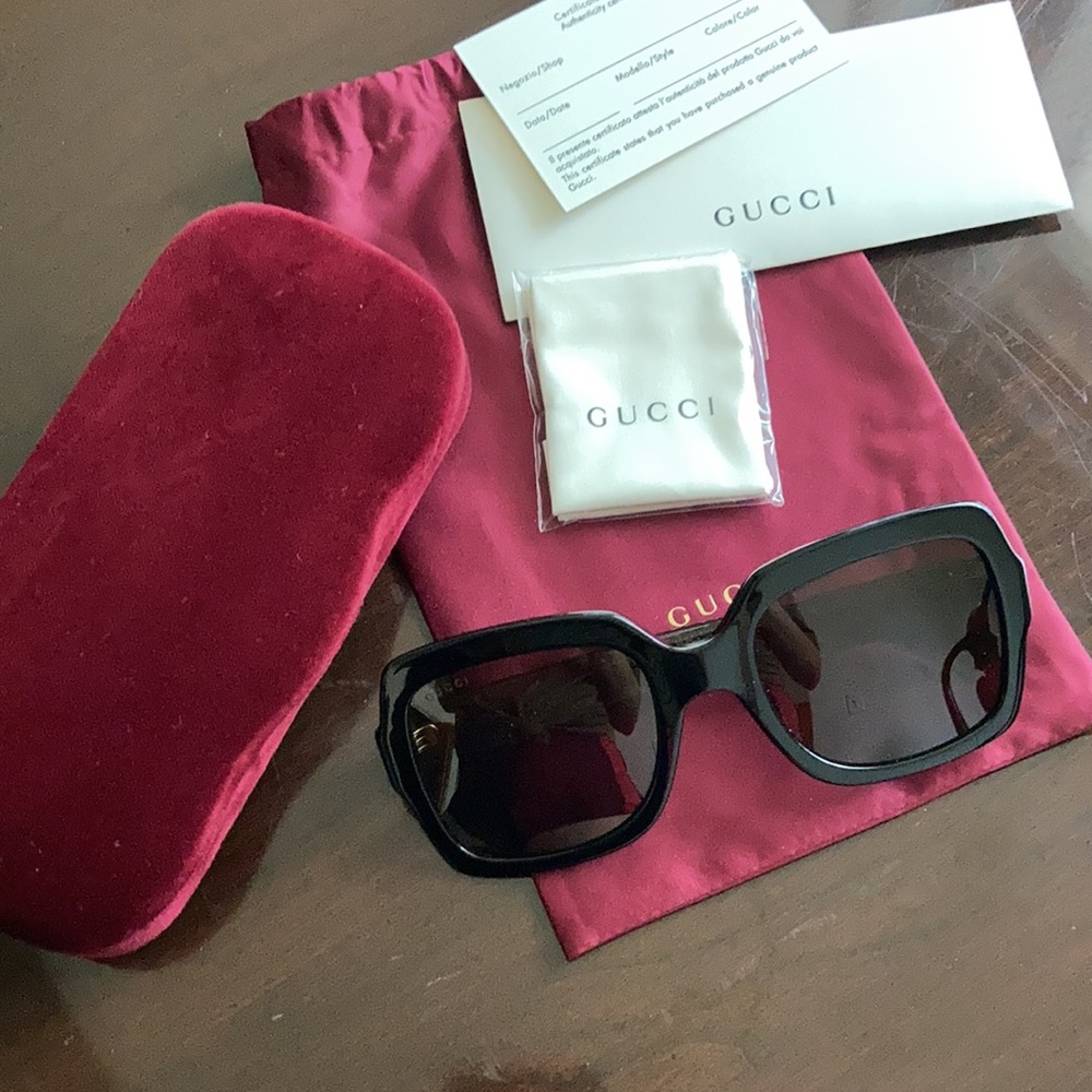 Gucci Sunglasses GG0036s